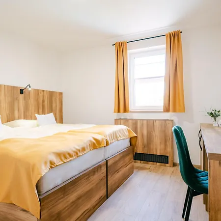 U Zlatej Vcely Gasthof Vradiste