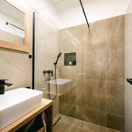 게스트하우스 U Zlatej Vcely 3*